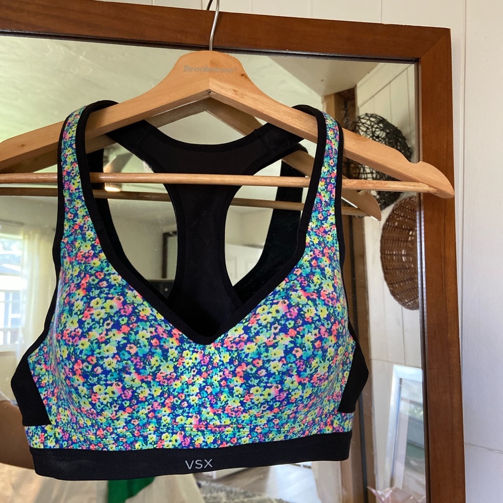 Victoria Secret VSX Sports Bra